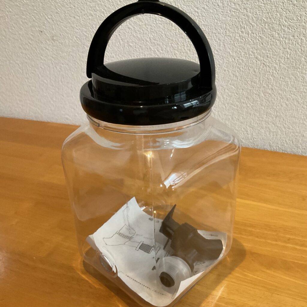 購入時のセリアのウォータージャグ